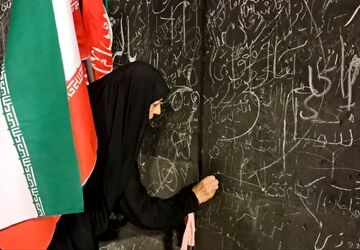 از پارک شیخ شهاب‌الدین اهر تا مسیر تشییع؛ بدرقه کاروان اعزامی به مراسم تشییع رهبر شهید