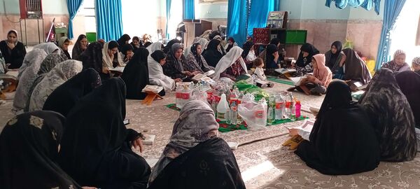 تلاوت دعای ام داوود توسط معتکفین روستای نقاب خلیل آباد