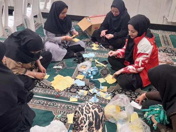 گرامیداشت روز دانش آموز در دبستان عذرا پورشهریاری ناحیه ۷مشهد