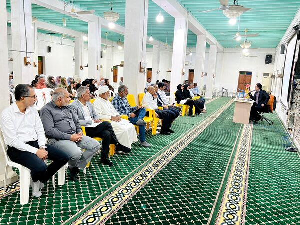 مراسم تجلیل از فرهنگیان بندر گروگ سیریک