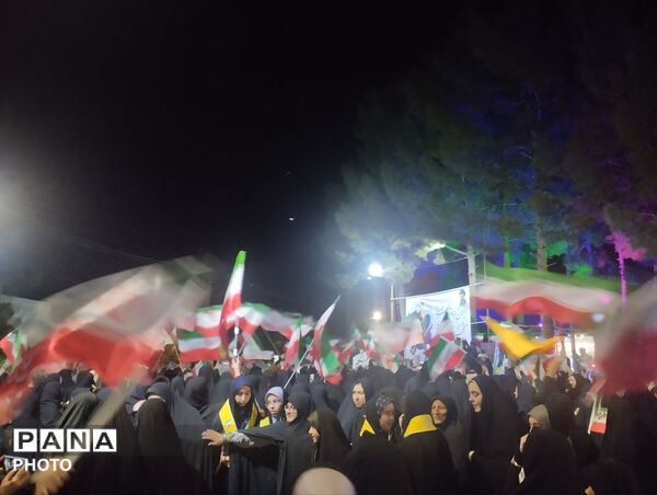 در سایه سار معلمان ، شبی به یاد ماندنی در رشتخوار