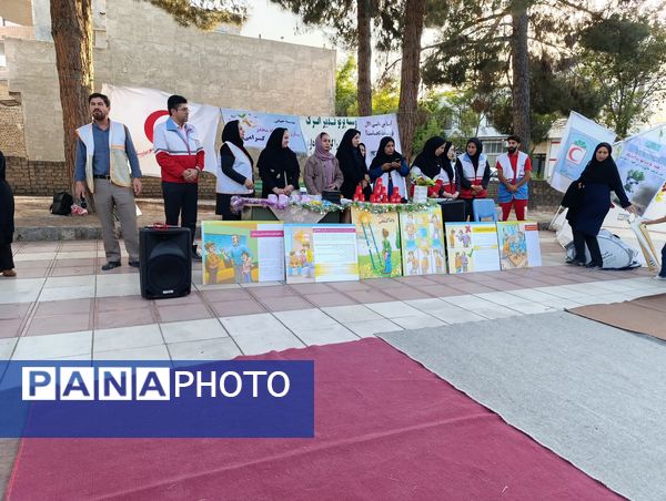 جشن عید غدیر و روزجهانی مبارزه با مواد مخدر در پارک لاله آشخانه 