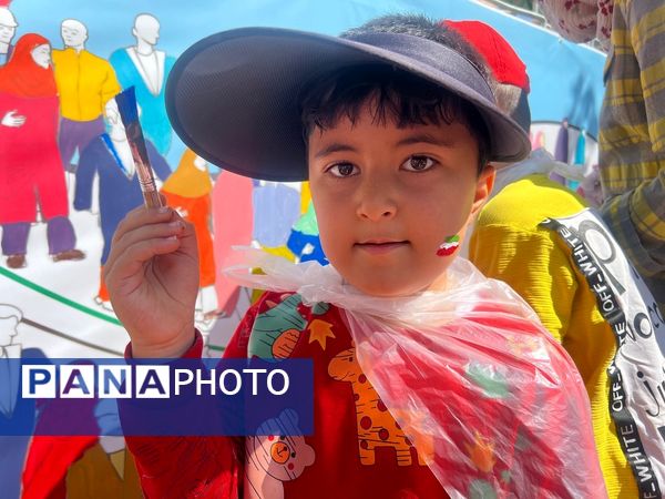 رنگ‌آمیزی دیوارنگاره‌ از ظهور تا مقاومت توسط کودکان و نوجوانان استان چهارمحال و بختیاری