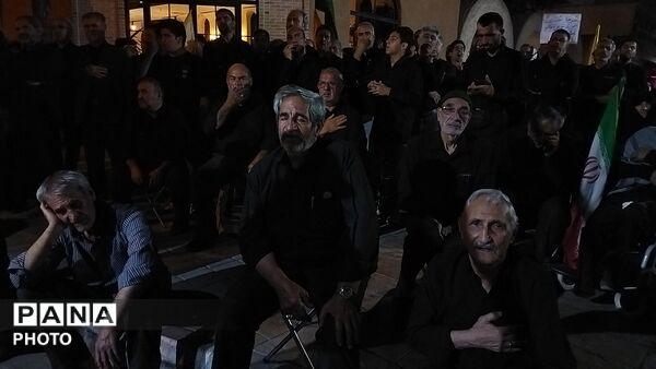 شب تاسوعا در بلوار فضل نیشابور 