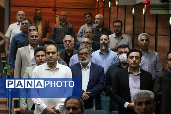 حضور مدیران ناحیه دو شهرری در مراسم تقدیر از مدیر و معاونین اسبق ناحیه 