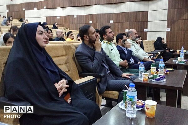  نخستین همایش پیشگیری از آسیب‌های اجتماعی ویژه اولیای دانش‌آموزان در قدس