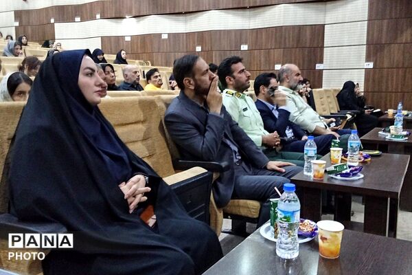  نخستین همایش پیشگیری از آسیب‌های اجتماعی ویژه اولیای دانش‌آموزان در قدس