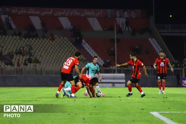 تراکتور با دبل شهریار مغانلو، پیکان را ۲ بر صفر شکست داد