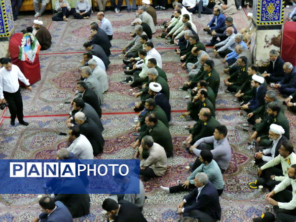 گرامیداشت شهدای هفته دولت در مسجد حظیره یزد
