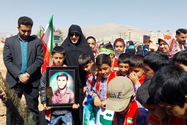 آئین بزرگداشت روز ملی درختکاری در شیراز 