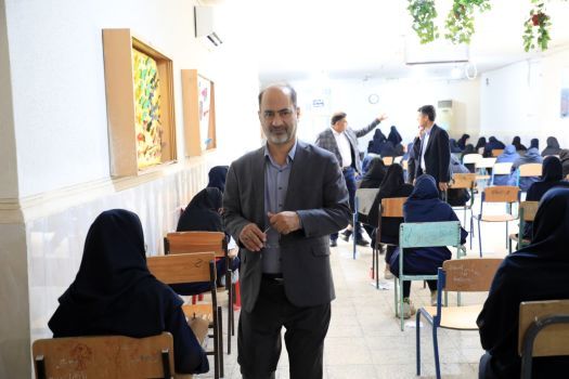 برگزاری امتحانات نهایی در فضایی منظم همراه با آرامش کامل، قابل تقدیر است