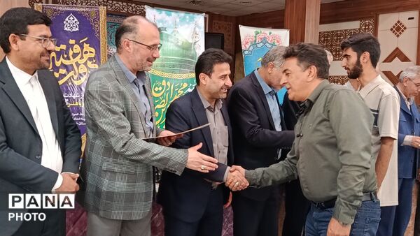 نشست خبری مدیرکل کمیته امداد امام خمینی (ره) با خبرنگاران و اصحاب رسانه
