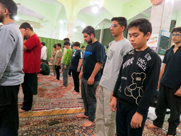 اعتکاف دانش‌آموزان مسجد انقلاب شهرستان بجنورد 