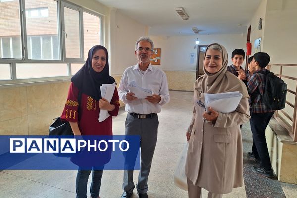 آغاز آزمون هماهنگ پایه ششم ناحیه ۳ شیراز 