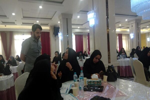 دوره و کارگاه تعاملی مربی، راهبر نسل جدید در مشهد