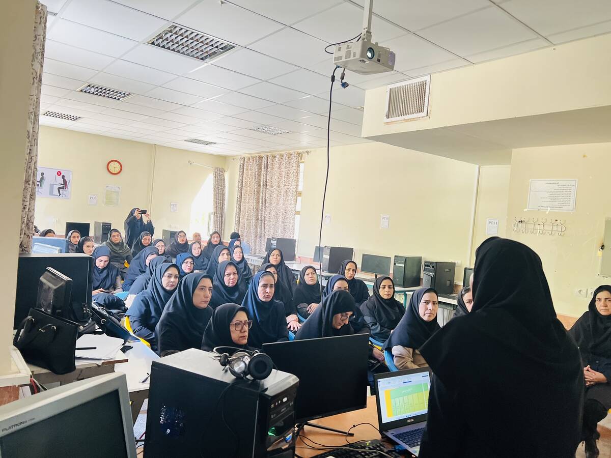 برگزاری روز دوم کارگاه توانا با حضور جمعی از مدیران و معلمان در سملقان