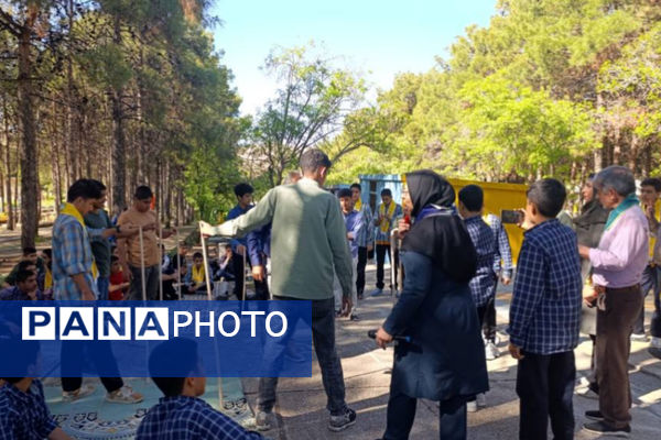 اردوی پسران پیشتاز متوسطه ناحیه 4 شیراز