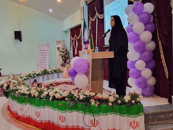 همایش گفتمان سازی الگوی سوم زن مسلمان و کنشگری جمعیت در تبریز