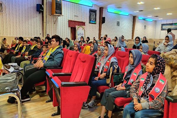 کلاس آموزشی خبرنگاری در کانون مهر تابان نیشابور