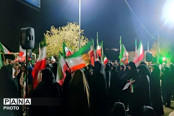 هم صدایی مردم شهر بار در حمایت از آرمان ها 