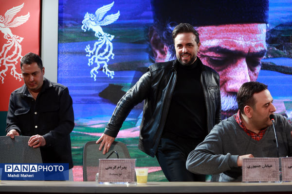 نشست نقد و بررسی فیلم «خیابان جمهوری» در چهل و چهارمین جشنواره ملی فیلم فجر