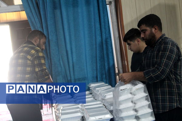 عزاداری مردم بندرعباس در تاسوعای حسینی