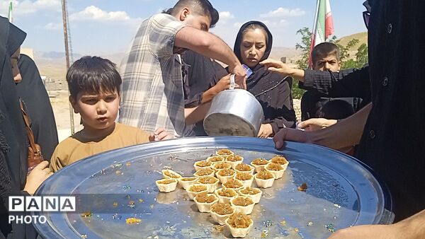مراسم ختم شهید مصطفی حسینی در روستای سید آباد 