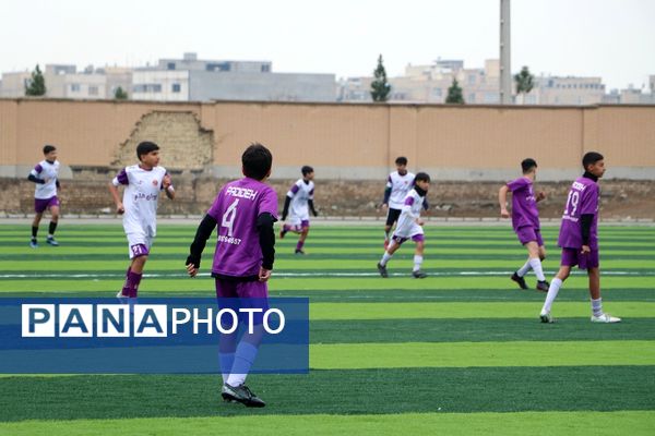 آیین افتتاحیه زمین ورزشی چمن مصنوعی اورین