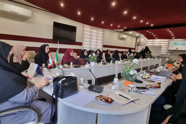 برگزاری کارگاه‌های آموزشی مهارت ارتباط مؤثر و سبک زندگی اسلامی-ایرانی ویژه رابطین امور بانوان منطقه کهریزک 