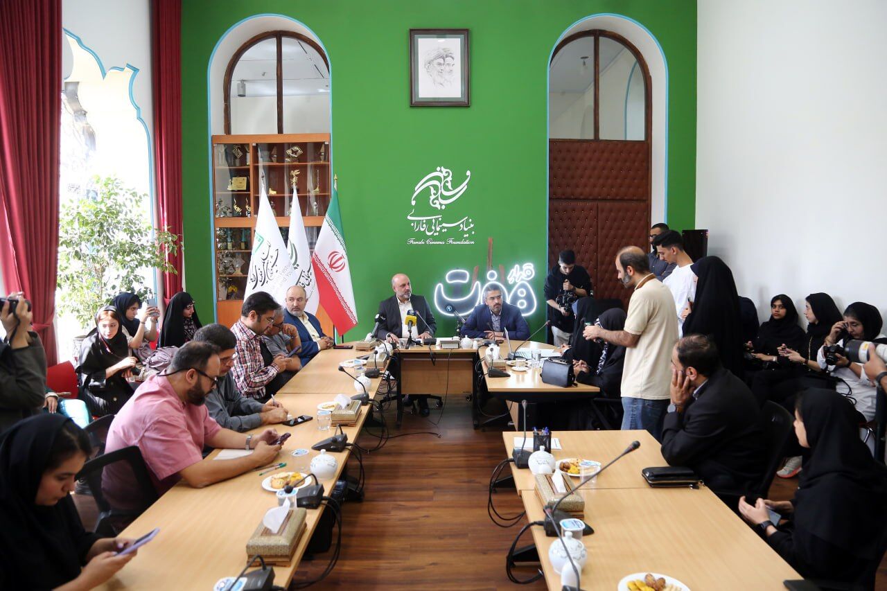 بودجه سینمای کودک به اندازه قرارداد یک بازیکن‌ فوتبال نیست