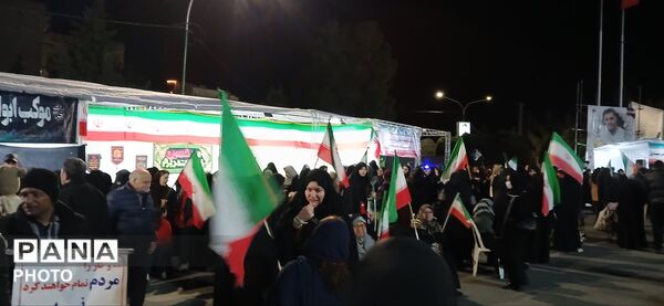 چهل و چهارمین راهپیمایی مردم ساوجبلاغ در خون‌خواهی رهبر شهیدشان 