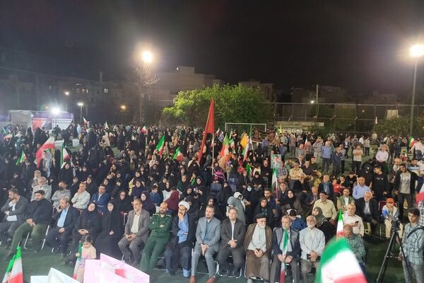 قاب‌های ماندگار از قرارگاه فرهنگی منطقه ۱۰ در هفته معلم 