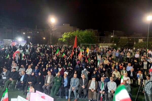 قاب‌های ماندگار از قرارگاه فرهنگی منطقه ۱۰ در هفته معلم 