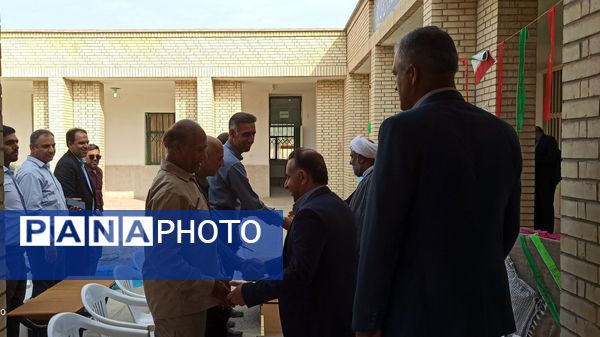 زنگ دانایی و عدالت آموزشی در مدارس رودان نواخته شد