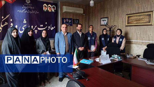 نشست دانش‌آموز خبرنگاران پانا کهگیلیویه و بویراحمد با معاونت پرورشی به‌مناسبت اعتکاف دانش‌آموزی