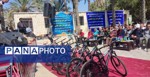 برگزاری همایش پیاده‌روی خانوادگی در مارم