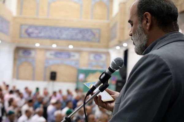اقامه نماز عیدقربان در باقرشهر 