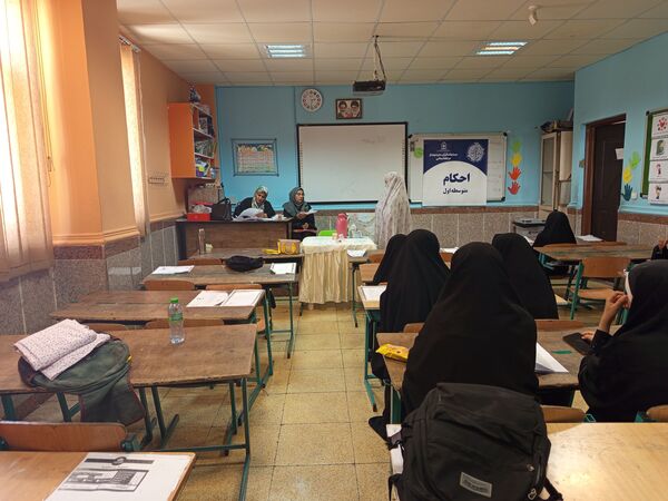 کسب مقام دانش‌آموزان حاجی‌‌‌آبادی در مسابقات استانی قرآن، عترت و نماز