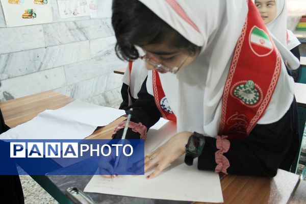  افتتاحیه‌ پایگاه تابستانی و برگزاری طرح حامی در مدرسه هدی ۱