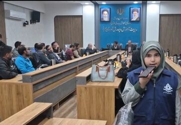 نشست هم‌اندیشی و تجلیل از فعالان تربیت‌بدنی مهریز 