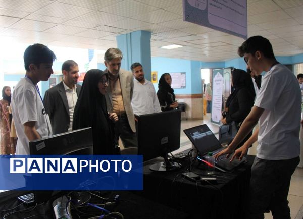 نمایش خلاقت و اندیشه‌های نو