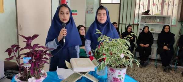 جشن روز معلم در مدرسه شهید احمد خاقانی شیروان