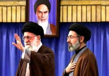 روایتی از بازدید سال ۹۶ رهبر شهید انقلاب و آیت‌الله سیدمجتبی خامنه‌ای از مناطق زلزله‌زده سرپل ذهاب کرمانشاه