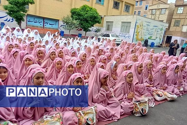 برگزاری جشن تکلیف در دبستان علویان بهارستان ۲