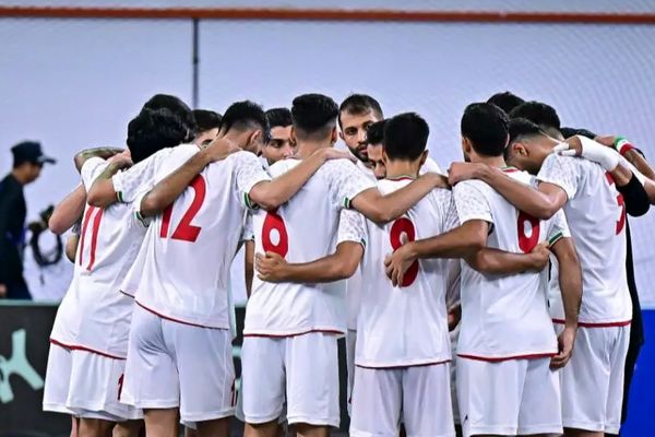 تیم ملی فوتسال با اتحاد و انگیزه بالا به دنبال قهرمانی است