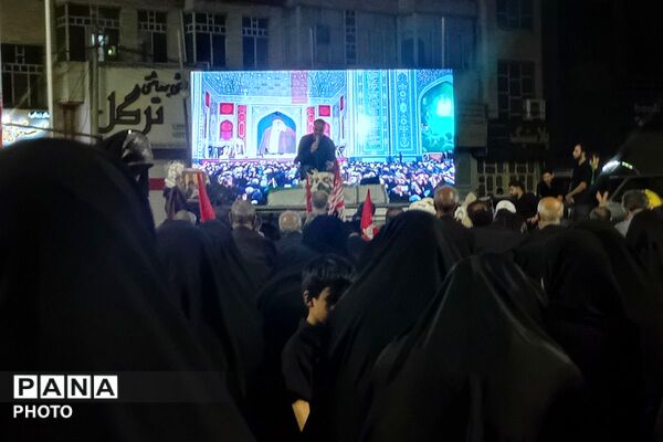 پیشوا در سوگ رهبر شهید؛ شبی آکنده از اندوه و دلدادگی