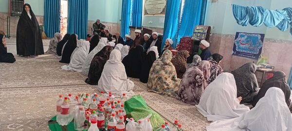 بازدید امام جمعه خلیل آباد از معتکفین مسجد جامع روستای نقاب
