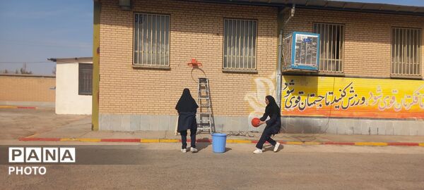 دبیرستان کوثر میزبان طرح زنگ تفریح پویا