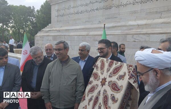فردوسی؛ صدای ماندگار هویت ایرانی