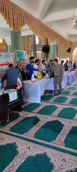 پاسخگویی مسئولان شهرستان باخرز به مردم در میز خدمت